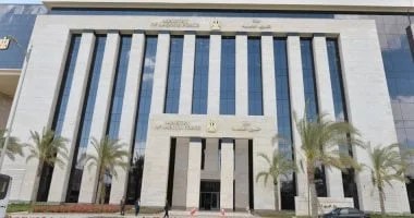 تطوير الطريق الدولي الساحلي بطول 800 كم