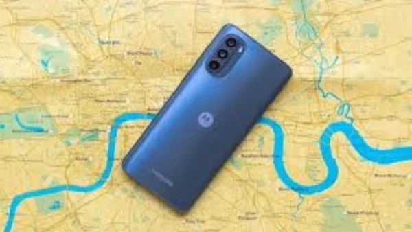 موتورولا تكشف عن إصدار خاص من هاتف Razr بتصميم رياضي فاخر