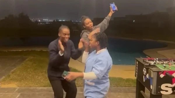 احتفال غير متوقع بعد فوز نيجيريا على مصر