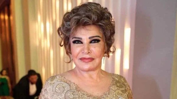 صفية العمري تنفي اعتزال التمثيل وتؤكد استعدادها للعودة