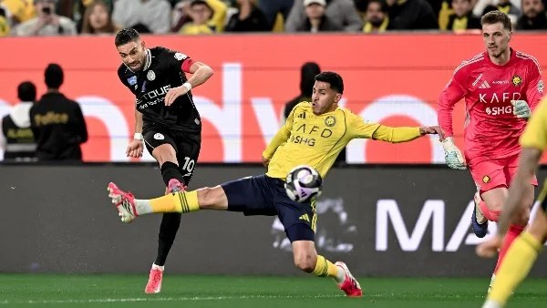 القرارات التحكيمية تثير الغضب في الدوري السعودي