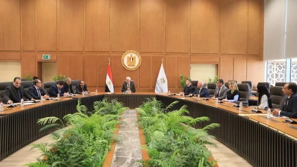 توقيع اتفاقية منح بكالوريوس مزدوج بين مصر وروسيا