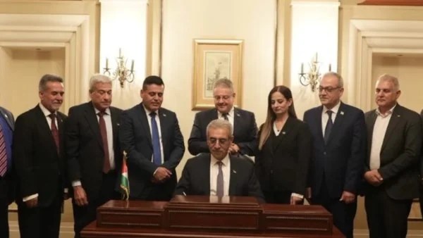 تأسيس لجنة إدارة غزة لحظة محورية لفصل جديد