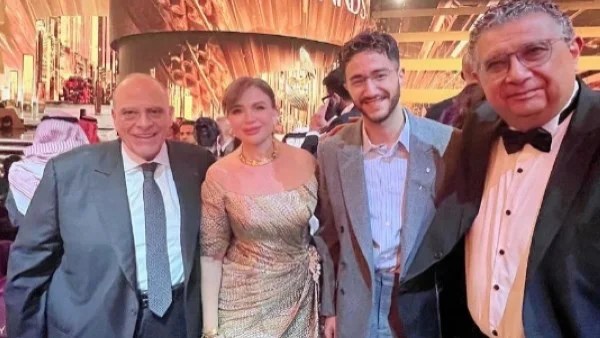 إلهام شاهين تهنئ الفائزين بجوائز joy awards