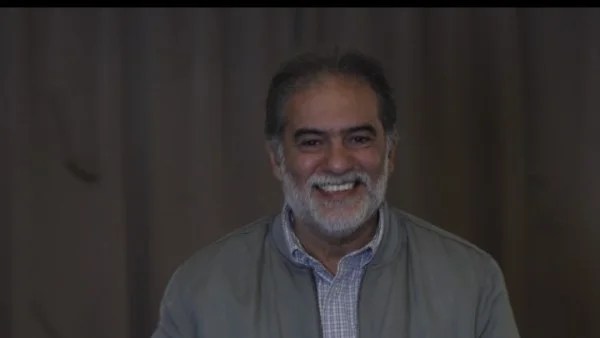 محسن محيي الدين يكشف أسباب اعتزال زوجته الفن