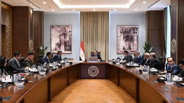 متابعة مشروعات التطوير والتنمية في محافظة مطروح