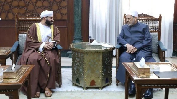 تعزيز التعاون بين الأزهر وسلطنة عُمان