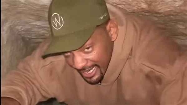 ويل سميث يستكشف الأهرامات داخل الهرم الأكبر