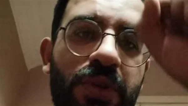 احتجاجات العامل ضد صاحب المطعم في المحلة الكبرى