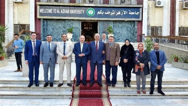 رئيس جامعة الأزهر يؤكد افتتاح كليات جديدة لتلبية احتياجات العصر