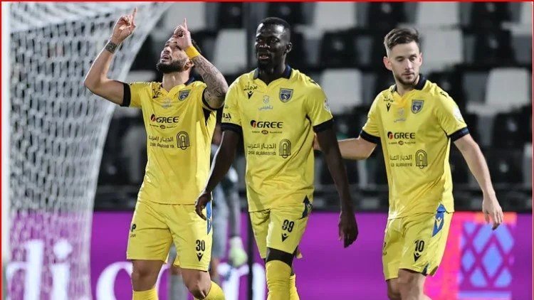 التعاون يتفوق على الرياض 3-1 في دوري روشن السعودي