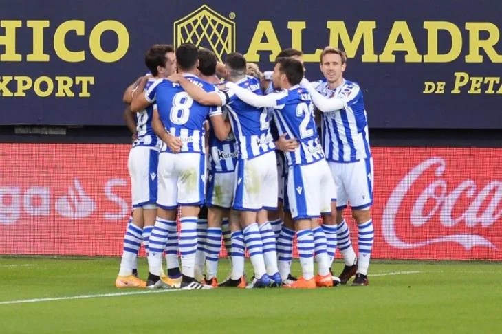 برشلونة يتعرض لخسارة أمام ريال سوسيداد في الدوري الإسباني