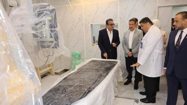 وزير الصحة يوجه بتسجيل مرضى الغسيل الكلوي إلكترونياً