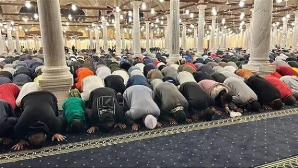 أهمية الصلاة في الإسلام ودعوة للاستمرا في أدائها