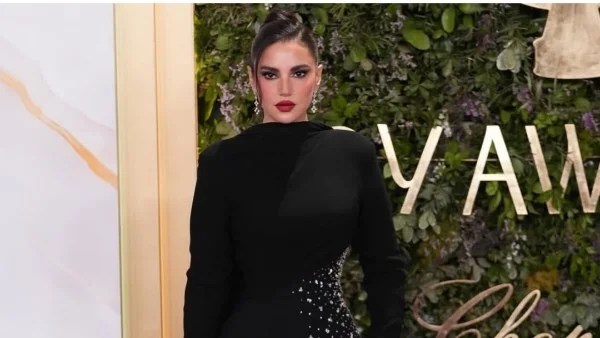 درة تتألق بإطلالة جديدة وجذابة