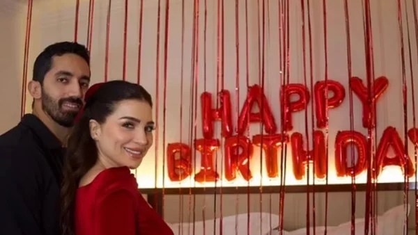 مي عز الدين تحتفل بعيد ميلادها برفقة زوجها