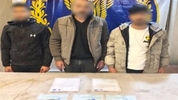 ضبط متهمين بإجبار عامل على توقيع إيصالات أمانة في القاهرة