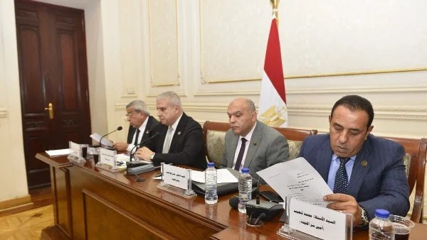 تسهيلات لإصدار تراخيص البناء للحد من التعديات على نهر النيل