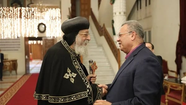 اتصال هاتفي للاطمئنان على صحة البابا تواضروس الثاني