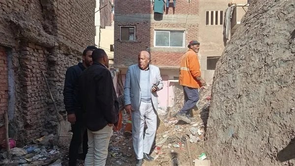 استجابة فورية للشكاوى في طوخ بإزالة منزل مهجور