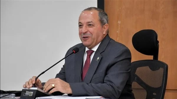 جولة ميدانية لمحافظ بورسعيد لتسريع العمل بالمشروعات