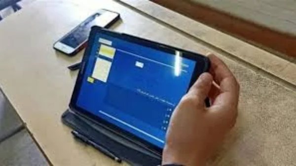 إعادة امتحان البرمجة لطلاب أولى ثانوي في عدة محافظات