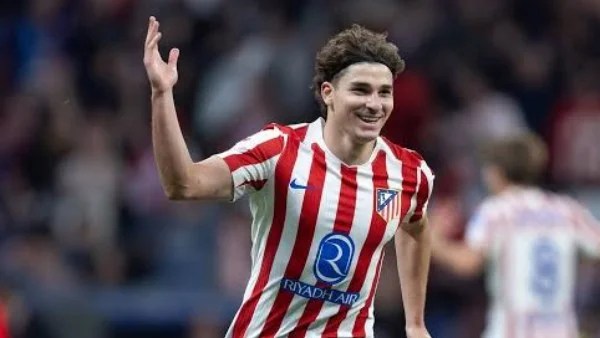 العنكبوت.. هل يصبح وريث ليفاندوفسكي في برشلونة؟