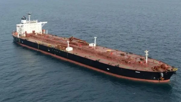 الولايات المتحدة تحتجز سفينة النفط الروسية مارينيرا