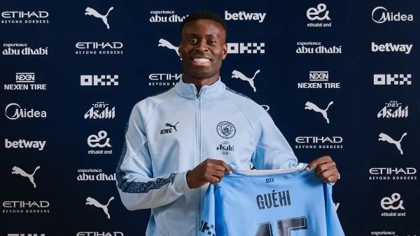 تغيرات ملحوظة في رواتب المدافعين بكرة القدم