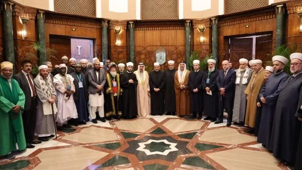 شيخ الأزهر يؤكد على أهمية الذكاء الاصطناعي في المجتمع