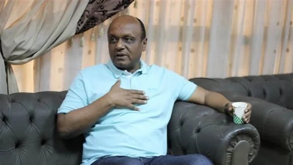 جنازة والدة زوجة إسماعيل يوسف في مسجد مصطفى محمود