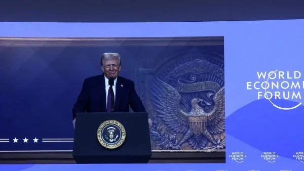 ترامب يصل زيورخ للمشاركة في المنتدى الاقتصادي العالمي