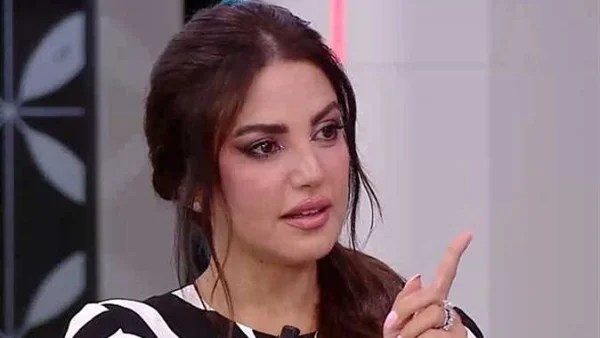 درة تعبر عن تضامنها مع أهل تونس في ظل الفيضانات