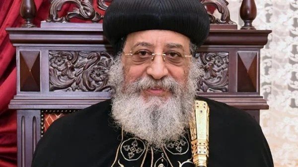 اتصال هاتفي يطمئن على صحة البابا تواضروس الثاني