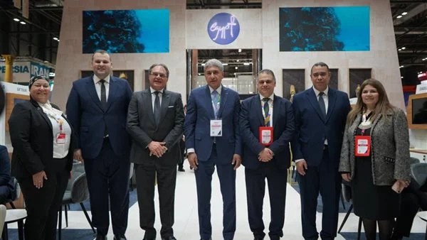 وزير السياحة يفتتح الجناح المصري في معرض FITUR 2026