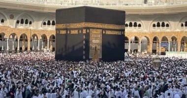 معتمر تونسي يستعيد بصره أمام الكعبة المشرفة