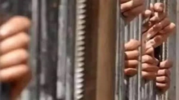 تحقيقات بشأن تعاطي المخدرات في حلوان