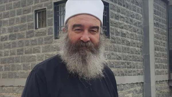 حكمت الهجري يؤكد ولاءه لإسرائيل من داخل سوريا