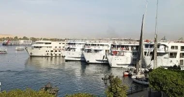 انتعاشة السياحة الشتوية تعيد حركة البواخر في نيل أسوان