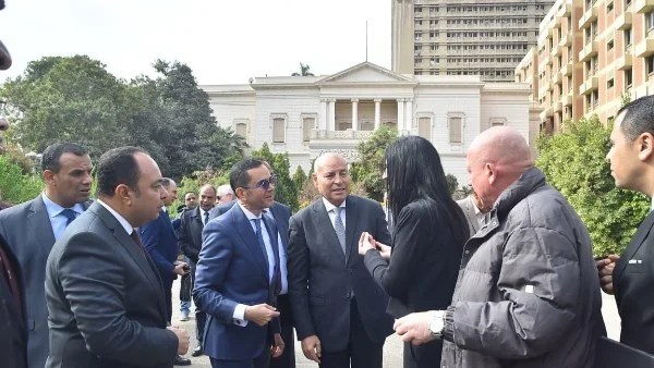 جولة حكومية لتطوير مربع الوزارات في وسط البلد