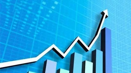 الحكومة تدرس طرح 13 مشروعًا بنظام الشراكة مع القطاع الخاص