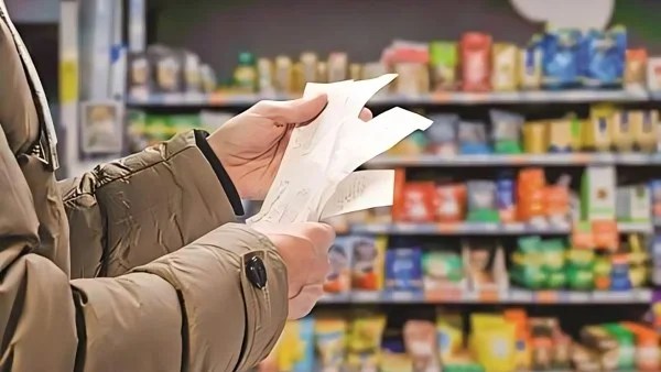 سلوكيات اقتصادية خاطئة تساهم في الضغوط النفسية واضطرابات النوم