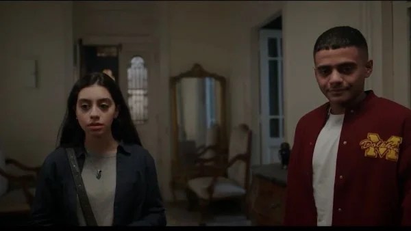 انكشاف هوية "تيا" في مسلسل ميد ترم يثير التشويق