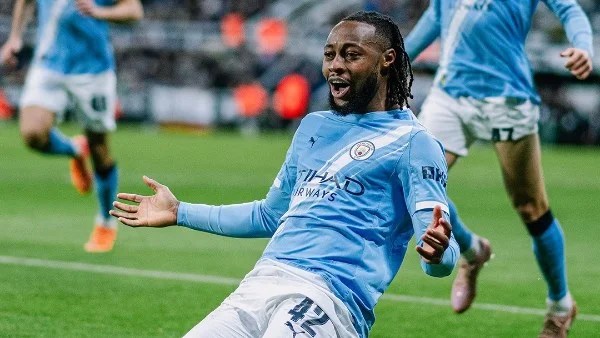 أنطوان سيمينيو يتألق مع مانشستر سيتي