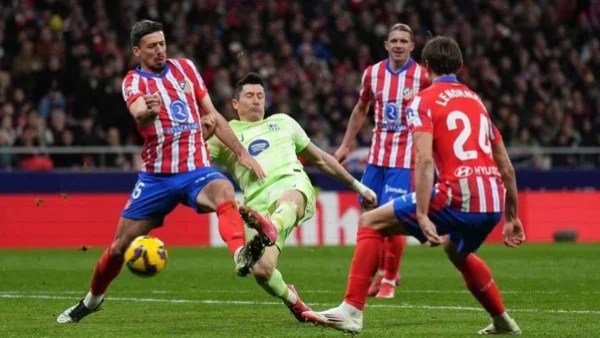 برشلونة يتعرض لخسارة تاريخية أمام أتلتيكو مدريد