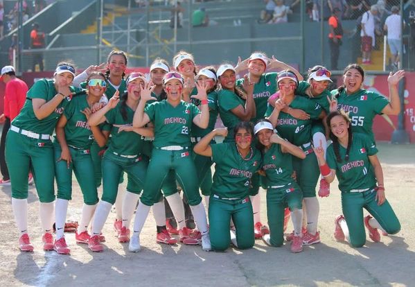 México se prepara para el mundial de sóftbol femenil sub 15