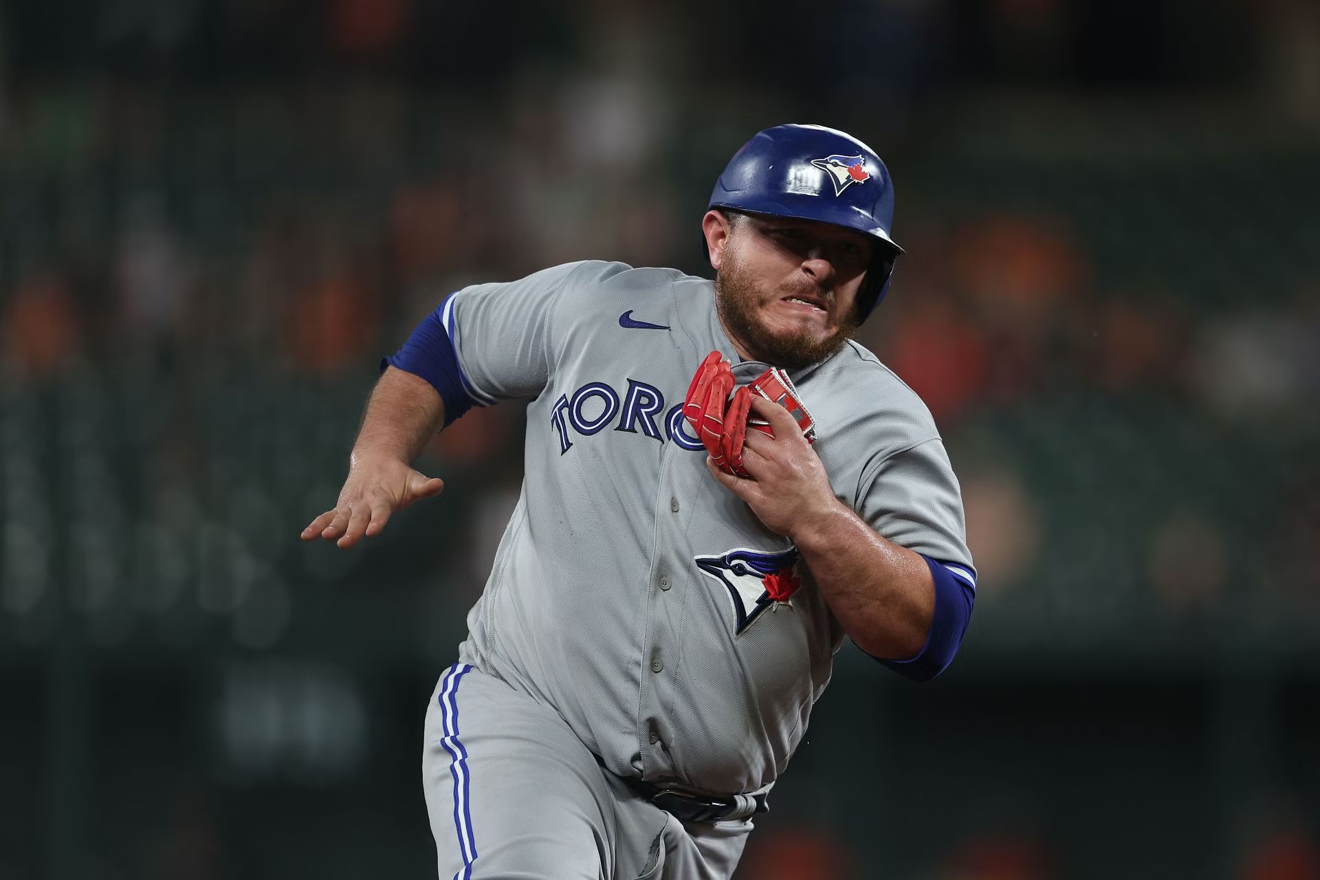 Alejandro kirk firma noche de 3 hits en triunfo de blue jays vs giants