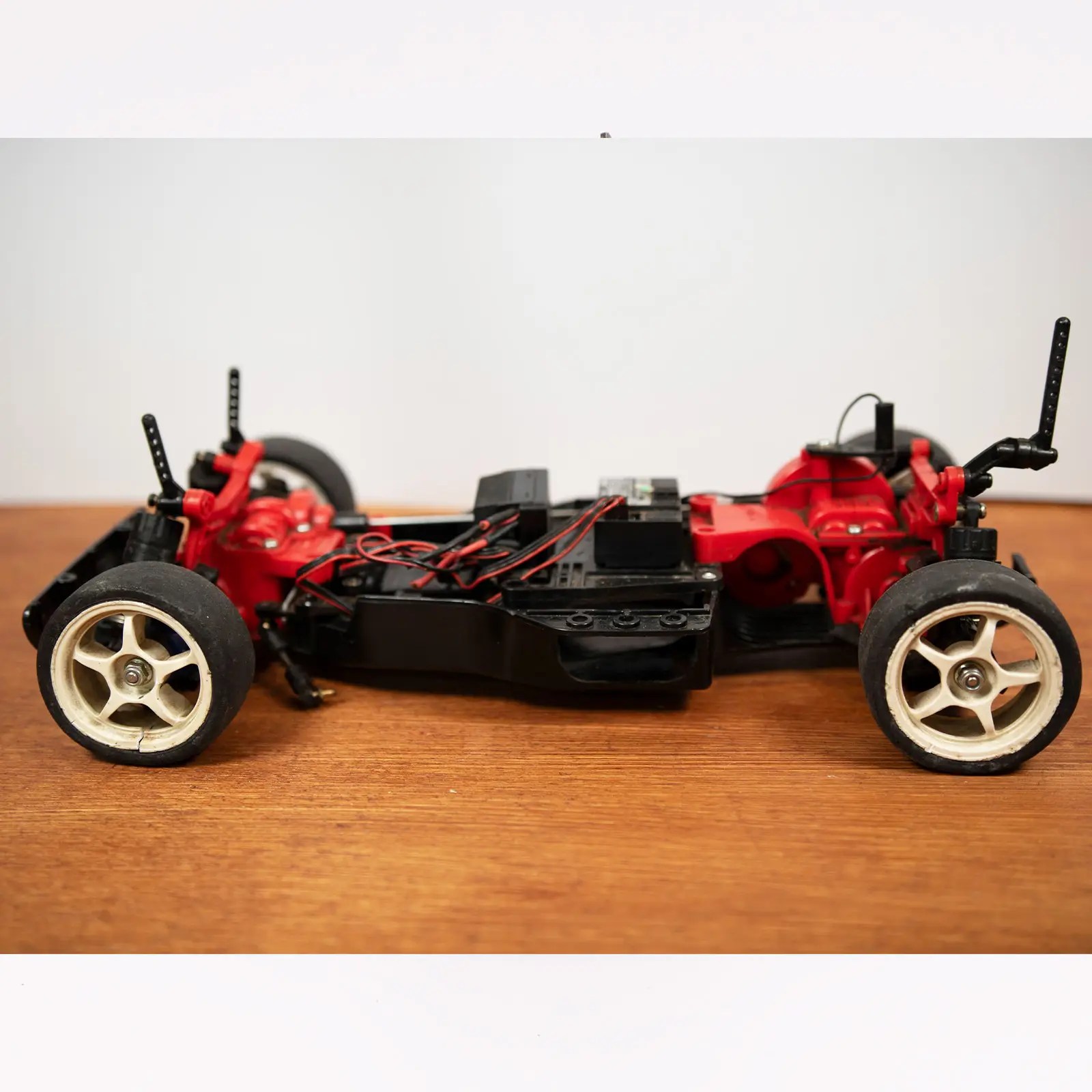 TAMIYA TA02 TA-02 chassis with electronics for parts Rc car