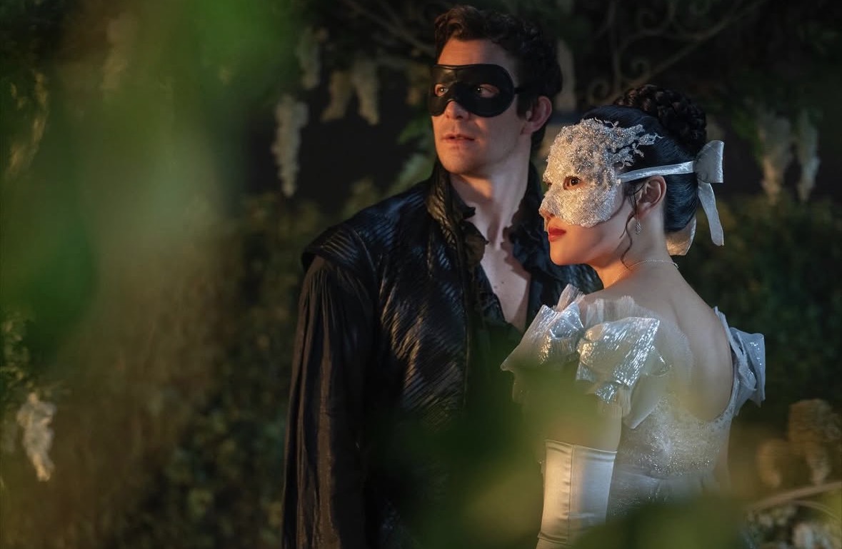 ‘Los Bridgerton’ regresan con la historia de amor de Benedict y Sophie