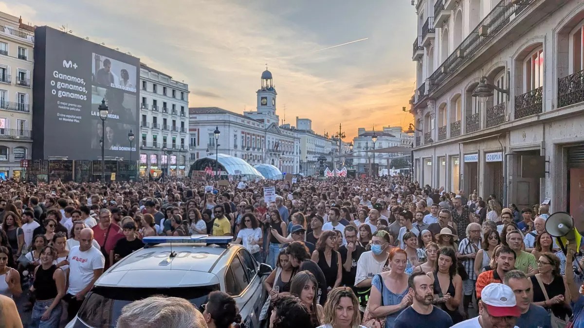 Ni siervos ni aplaudidores